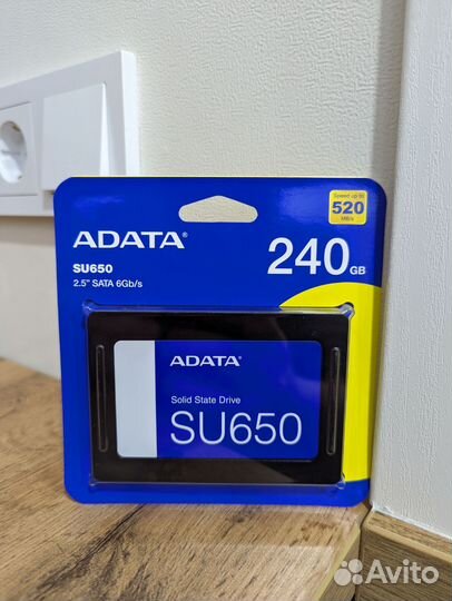 Твердотельный накопитель SSD