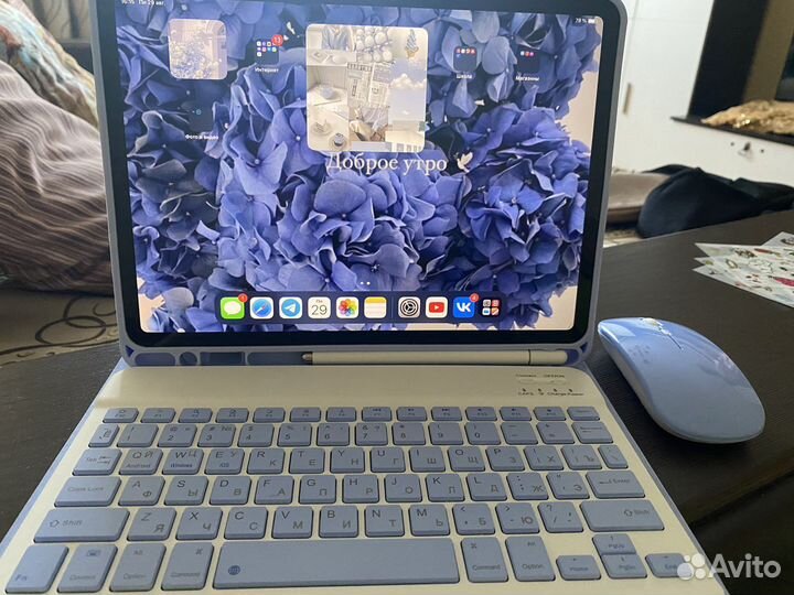 Клавиатура беспроводная с чехлом