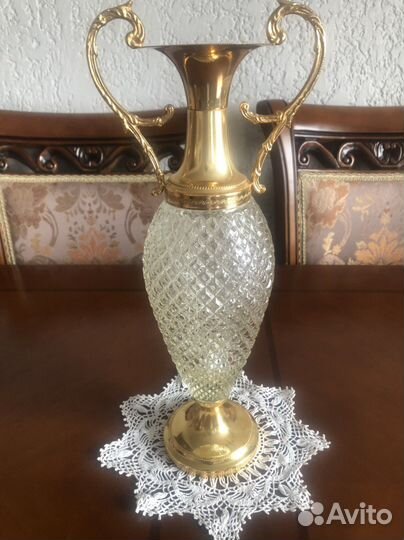 Ваза хрустальная