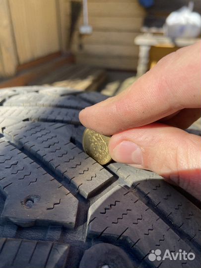 Pirelli Ice Zero 7 R17