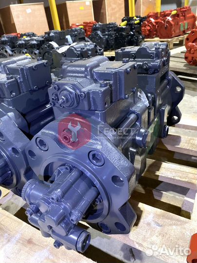 Основной насос Hyundai R210LC-7 K3V112DT