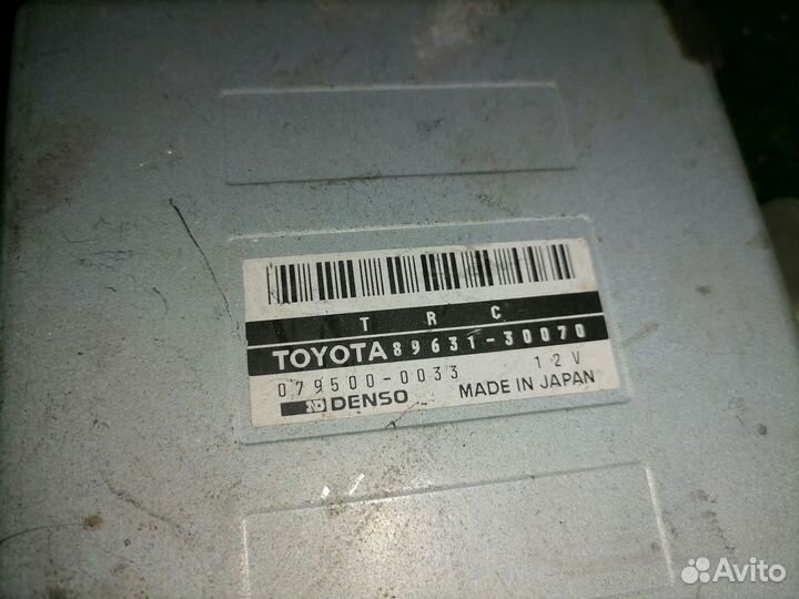 Электронный блок TRC 89631-30070 Toyota Aristo JZS