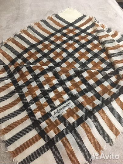 Шаль (палантин) YvesSaintLaurent оригинал