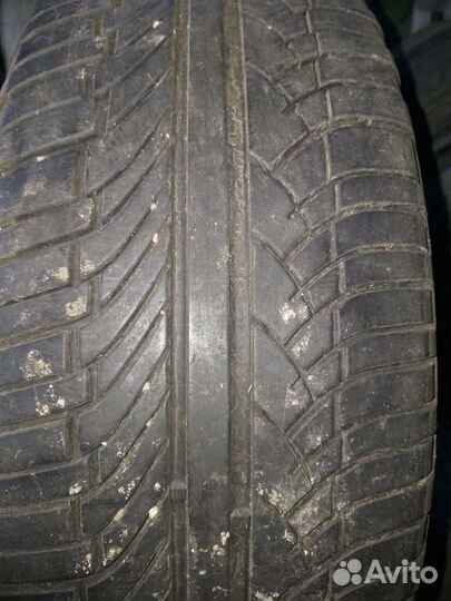 Michelin Agilis Plus 215/65 R16