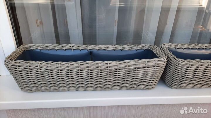 Ящик балконный из ротанга