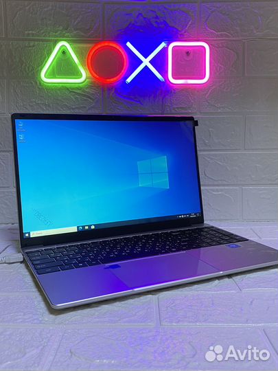 Новый ноутбук i7/16/512/ (рассрочка)