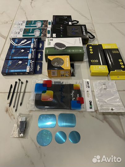 Аксессуары для мобильных телефонов