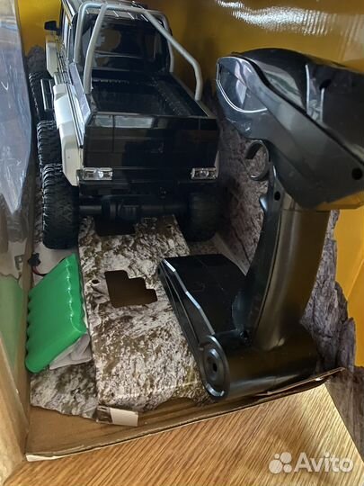 Внедорожник на пульте управления