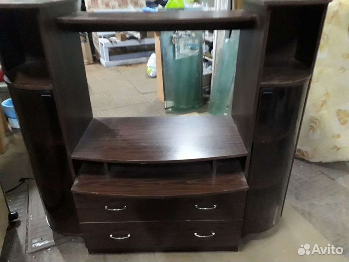 Тумба под телевизор бу