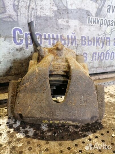 Суппорт тормозной передний правый Opel Meriva