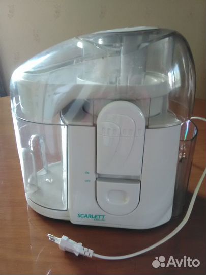 Соковыжималка Scarlett. England