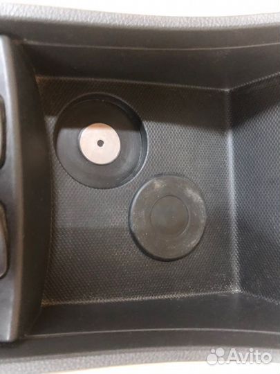 Консоль центральная Ssangyong Actyon