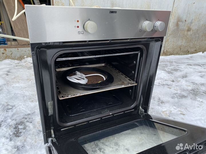Духовой шкаф zanussi