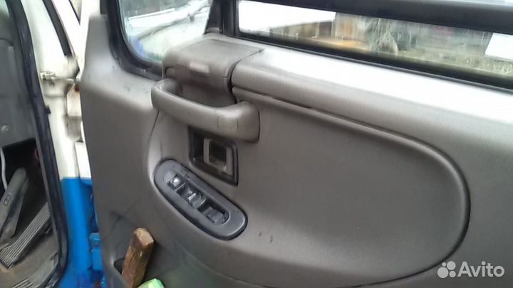 Nissan Diesel Condor, 1996