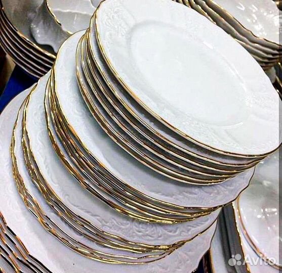 Тарелки «Отводка золото» фарфор, Bernadotte, Чехия