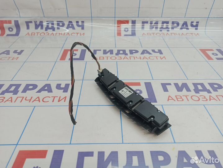 Блок кнопок Mercedes-Benz GLK (X204) 2048703951