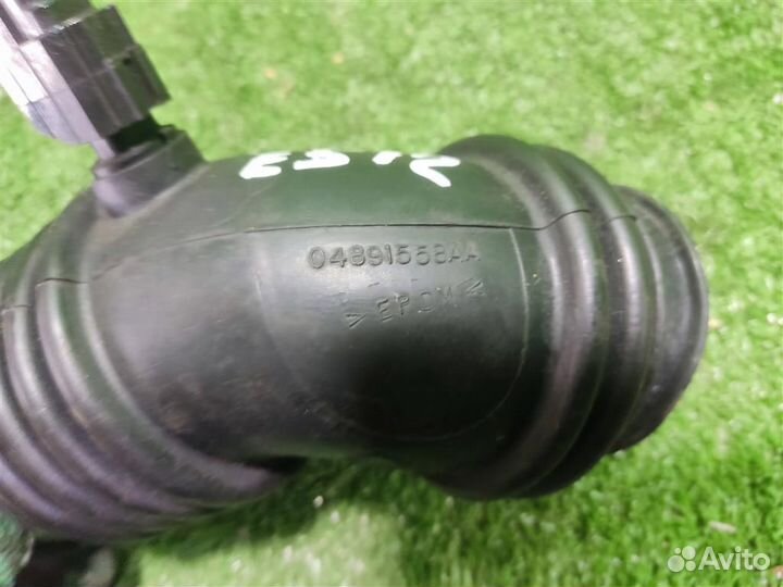 Патрубок дроссельной заслонки Chrysler PT Cruiser