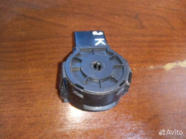 Контактная группа замка зажигания Ford Focus 1