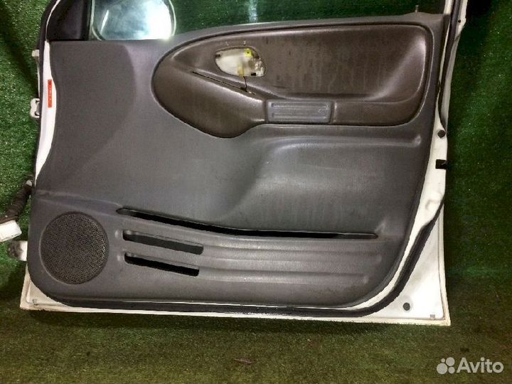 Дверь передняя правая Suzuki Grand Vitara XL7 TX92
