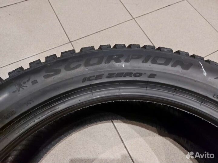 Pirelli Scorpion Ice Zero 2 285/45 R22 114H