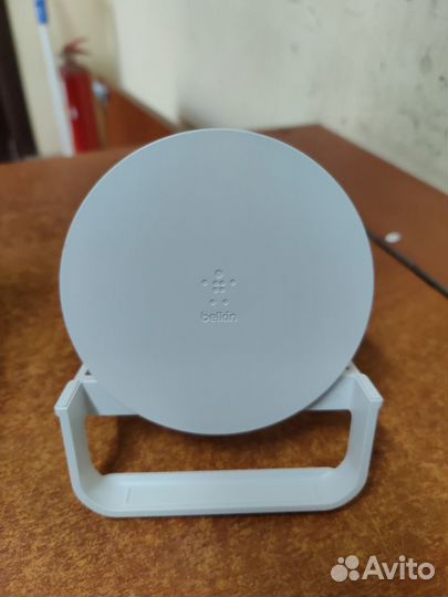 Безпроводное Зарядное устройство Belkin F7U083