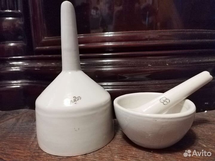 Фарфоровая, керамическая лабораторная посуда лфз