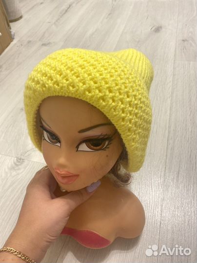 Шапки женские