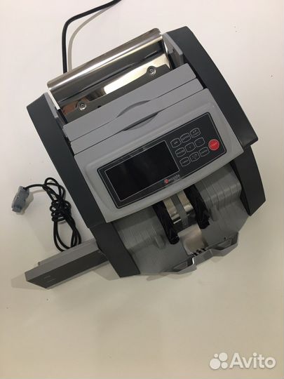 Счетная машинка для денег