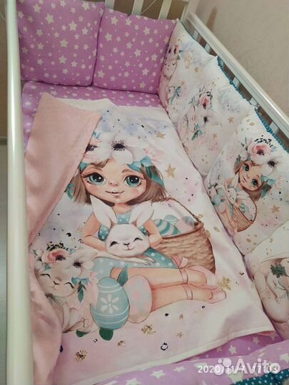 Новый Комплект В детскую кроватку