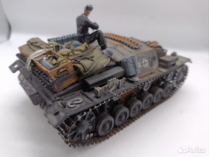Модель штурмового орудия StuG lll в масштабе 1:35