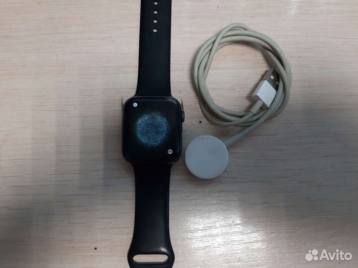 Apple watch 67706