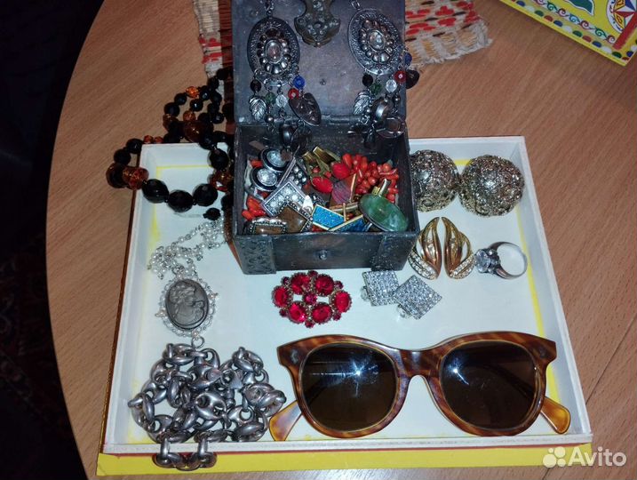 Бусы Клипсы Серьги Кольца Очки Винтаж Бижутерия