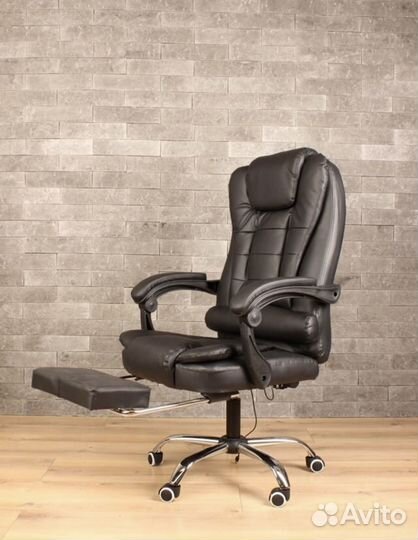 Новое компьютерное офисное кресло