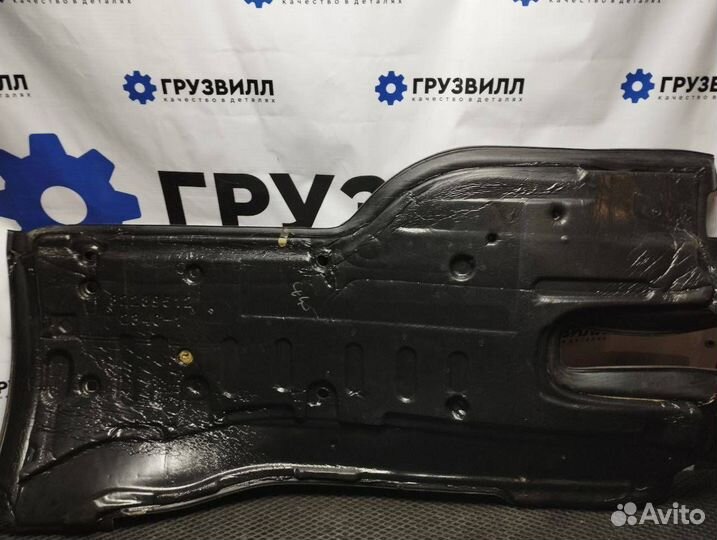 Обшивка пола кабины Volvo FH4 82289512