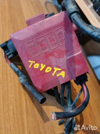 Клемма аккумуляторная Toyota Vitz KSP90