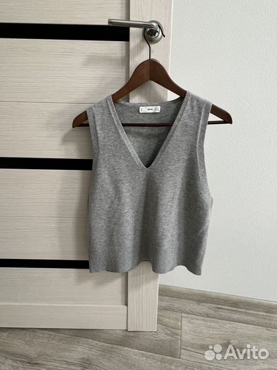 Жилетка женская Mango