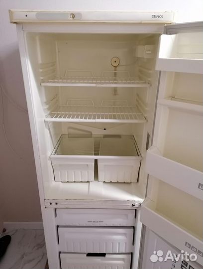 Холодильник Stinol