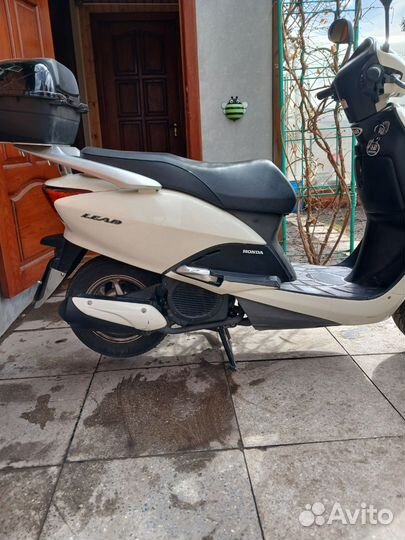 Мопеды и скутера