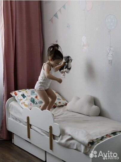 Кроватка 160*70 с бортиком облачко (2шт)