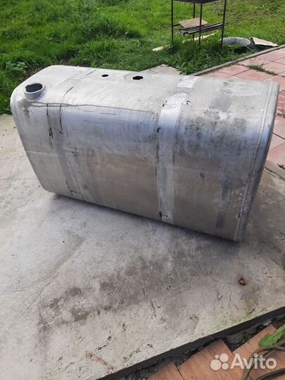 Топливный бак алюминиевый вольво 490л