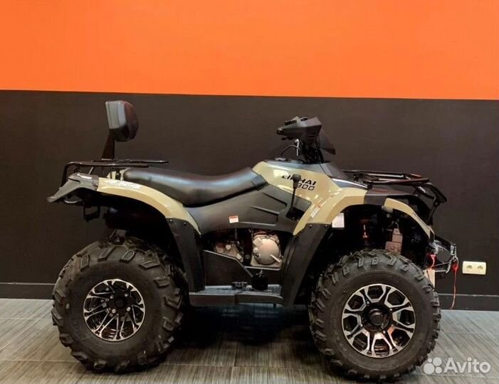 Бензиновый квадроцикл Linhai-Yamaha D300 Витринный