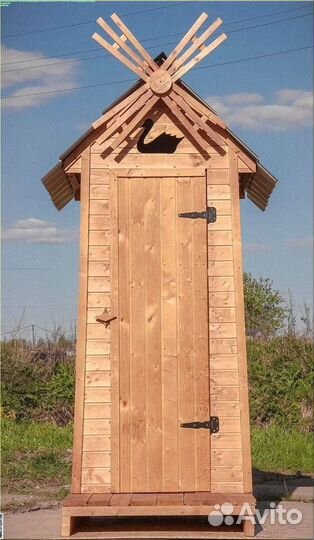 Уличный туалет деревянный Х993