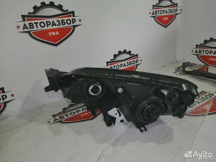 Фара правая новая mazda CX-7 галоген