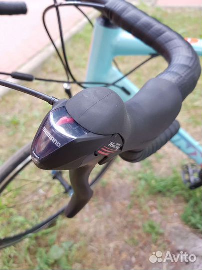 Велосипед шоссейный Trinx Climber 1.0 700C