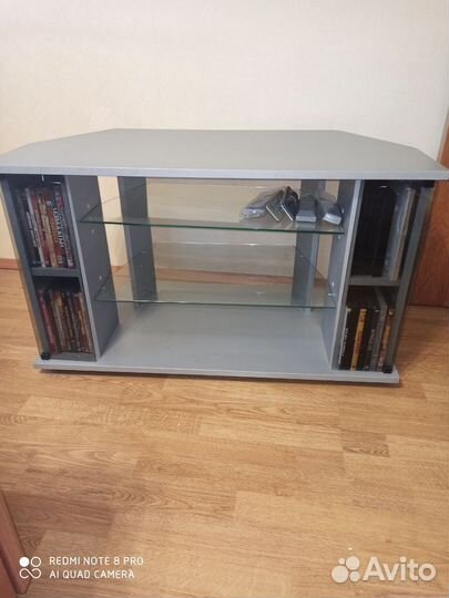 Тумба под телевизор угловая