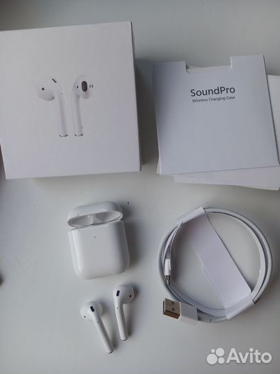 Беспроводные наушники SoundPro