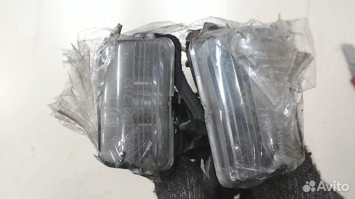 Подсветка номера Peugeot Partner, 2007