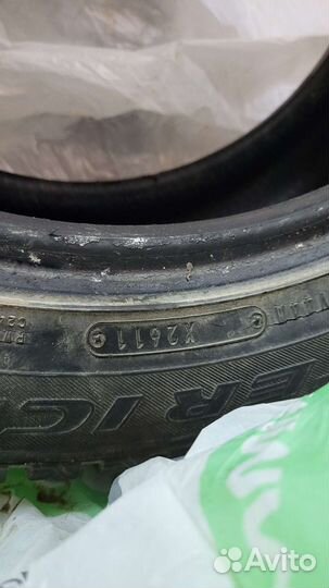 Dunlop SP Winter Ice 01 215/50 R17 95T
