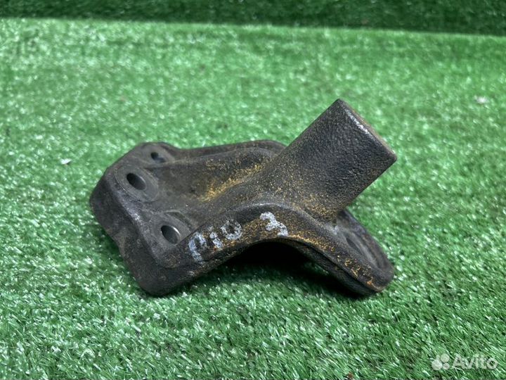 Кронштейн двигателя Kia Rio 3