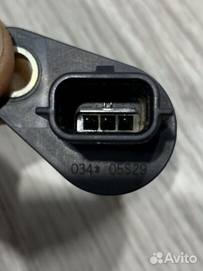 Датчик коленвала Renault sandero 2
